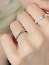 Slim Glow Simple Ring