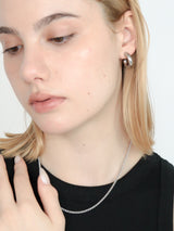 Glow Curve Pierce