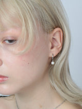 Pearl Drop Pierce