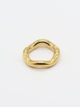 Nuance Curve Ring